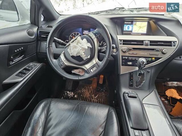 Белый Лексус РХ, объемом двигателя 3.5 л и пробегом 164 тыс. км за 10500 $, фото 26 на Automoto.ua