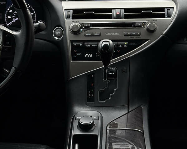 Белый Лексус РХ, объемом двигателя 3.46 л и пробегом 160 тыс. км за 17800 $, фото 55 на Automoto.ua