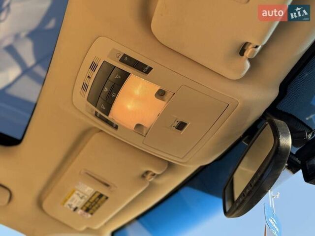 Белый Лексус РХ, объемом двигателя 3.46 л и пробегом 168 тыс. км за 23999 $, фото 56 на Automoto.ua