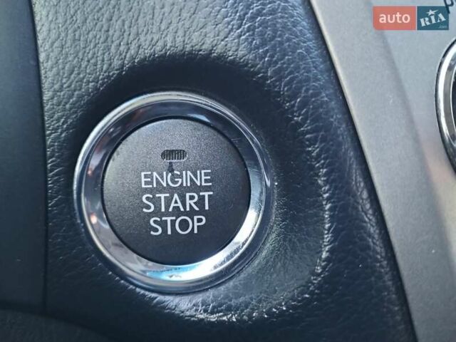 Белый Лексус РХ, объемом двигателя 3.5 л и пробегом 171 тыс. км за 23500 $, фото 7 на Automoto.ua