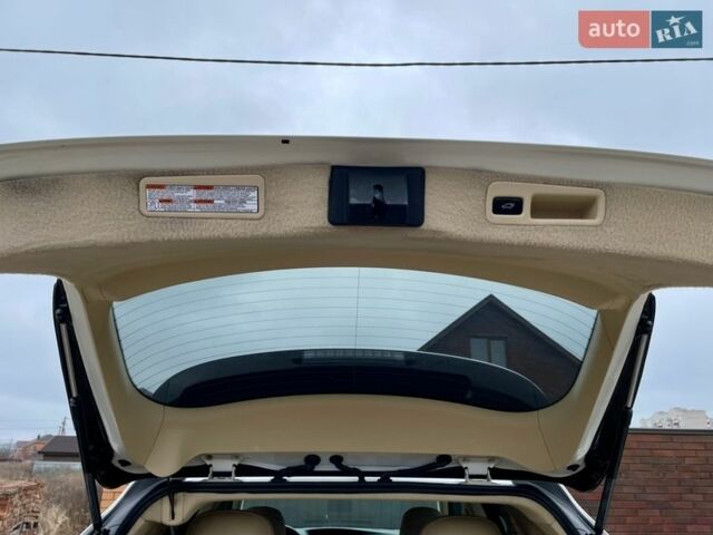 Белый Лексус РХ, объемом двигателя 3.46 л и пробегом 209 тыс. км за 17000 $, фото 21 на Automoto.ua