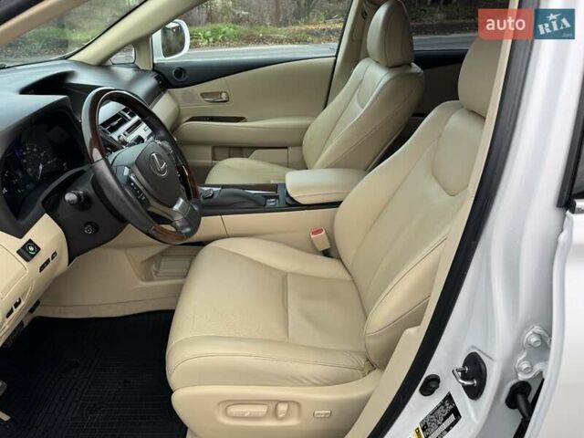 Білий Лексус РХ, об'ємом двигуна 3.5 л та пробігом 167 тис. км за 20400 $, фото 27 на Automoto.ua