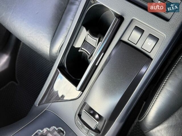 Белый Лексус РХ, объемом двигателя 2.67 л и пробегом 159 тыс. км за 23200 $, фото 16 на Automoto.ua