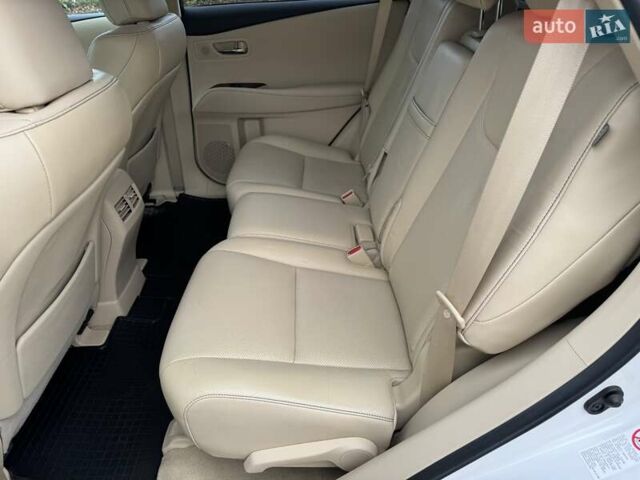 Білий Лексус РХ, об'ємом двигуна 3.5 л та пробігом 167 тис. км за 20400 $, фото 25 на Automoto.ua