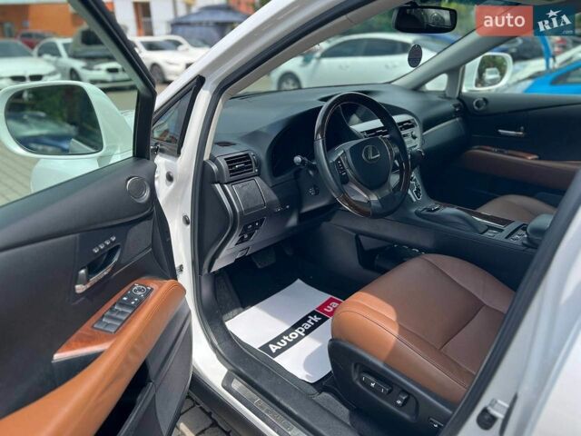 Белый Лексус РХ, объемом двигателя 3.5 л и пробегом 170 тыс. км за 21890 $, фото 14 на Automoto.ua
