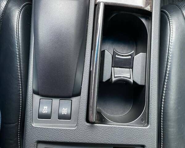 Білий Лексус РХ, об'ємом двигуна 3.46 л та пробігом 225 тис. км за 21700 $, фото 8 на Automoto.ua