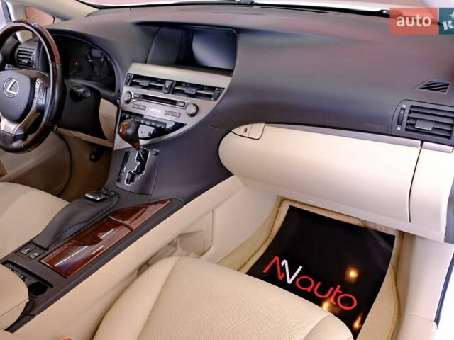 Белый Лексус РХ, объемом двигателя 3.46 л и пробегом 135 тыс. км за 21900 $, фото 56 на Automoto.ua