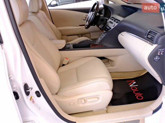 Белый Лексус РХ, объемом двигателя 3.46 л и пробегом 135 тыс. км за 21900 $, фото 55 на Automoto.ua