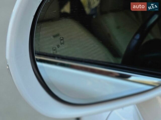 Білий Лексус РХ, об'ємом двигуна 3.46 л та пробігом 131 тис. км за 20500 $, фото 20 на Automoto.ua