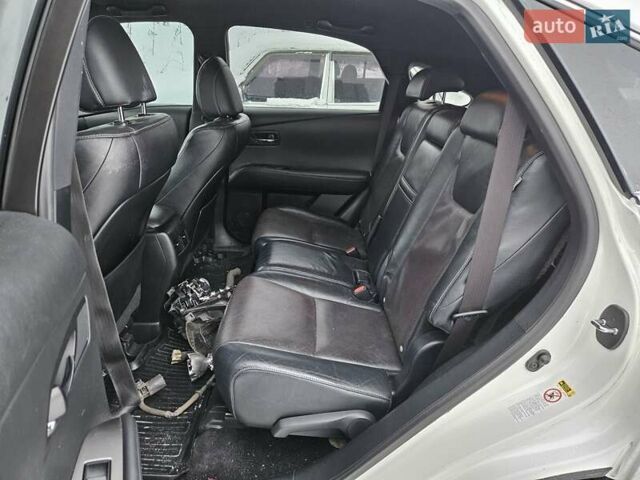 Белый Лексус РХ, объемом двигателя 3.5 л и пробегом 164 тыс. км за 10500 $, фото 18 на Automoto.ua