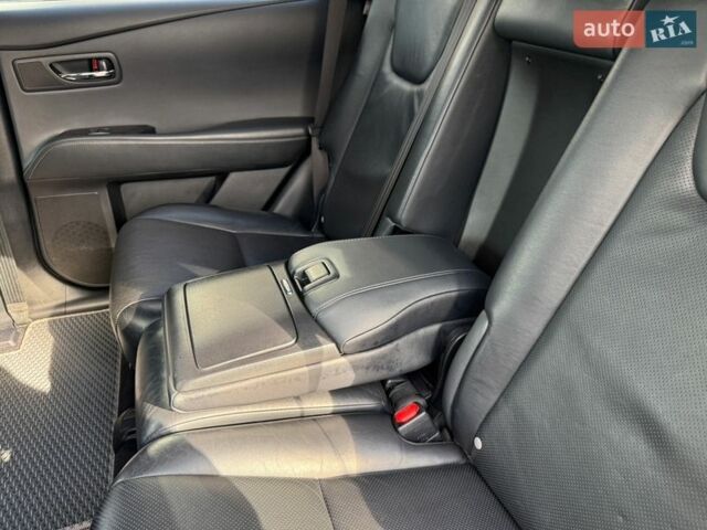 Белый Лексус РХ, объемом двигателя 2.67 л и пробегом 159 тыс. км за 23200 $, фото 34 на Automoto.ua