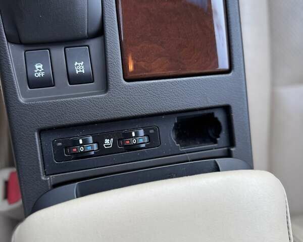 Белый Лексус РХ, объемом двигателя 3.46 л и пробегом 168 тыс. км за 23999 $, фото 63 на Automoto.ua