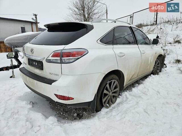 Белый Лексус РХ, объемом двигателя 3.5 л и пробегом 164 тыс. км за 10500 $, фото 2 на Automoto.ua