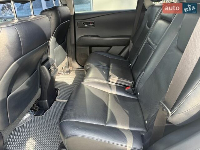 Белый Лексус РХ, объемом двигателя 2.67 л и пробегом 159 тыс. км за 23200 $, фото 32 на Automoto.ua