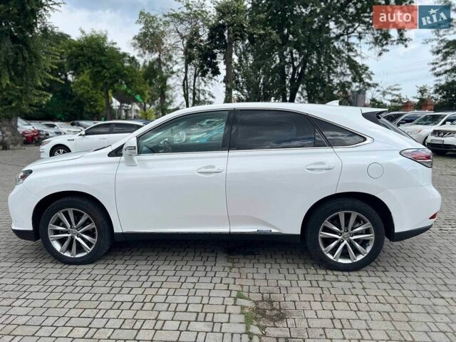 Белый Лексус РХ, объемом двигателя 3.5 л и пробегом 170 тыс. км за 22990 $, фото 3 на Automoto.ua