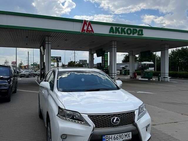 Белый Лексус РХ, объемом двигателя 3.5 л и пробегом 0 тыс. км за 23900 $, фото 6 на Automoto.ua