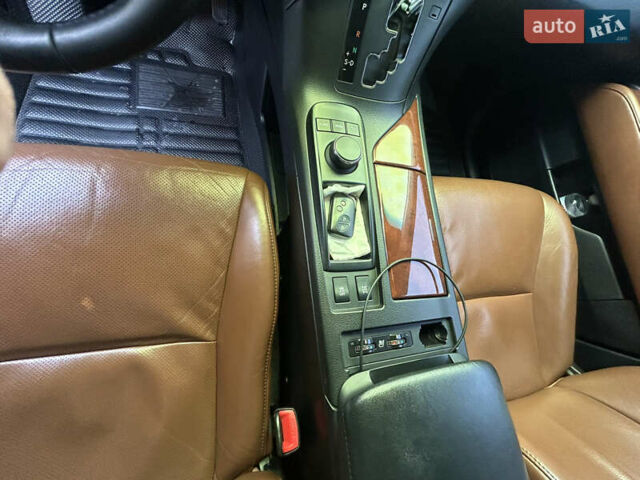 Белый Лексус РХ, объемом двигателя 3.46 л и пробегом 247 тыс. км за 23700 $, фото 46 на Automoto.ua