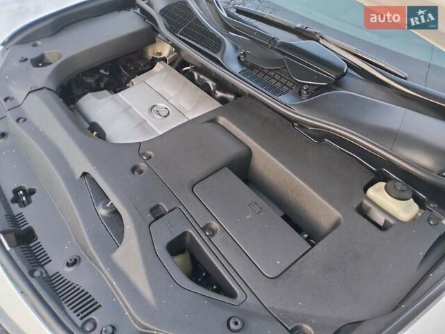 Белый Лексус РХ, объемом двигателя 3.5 л и пробегом 171 тыс. км за 23500 $, фото 20 на Automoto.ua