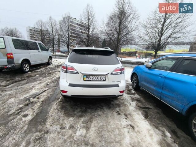 Белый Лексус РХ, объемом двигателя 3.46 л и пробегом 200 тыс. км за 16500 $, фото 4 на Automoto.ua