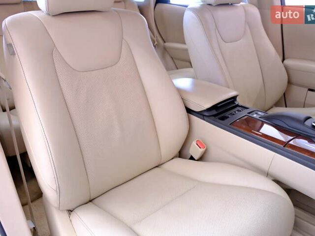 Белый Лексус РХ, объемом двигателя 3.46 л и пробегом 135 тыс. км за 21900 $, фото 57 на Automoto.ua