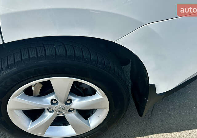 Білий Лексус РХ, об'ємом двигуна 2.67 л та пробігом 149 тис. км за 25500 $, фото 10 на Automoto.ua