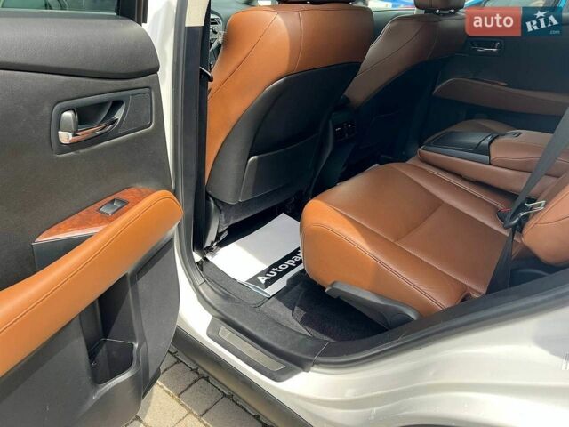 Белый Лексус РХ, объемом двигателя 3.5 л и пробегом 170 тыс. км за 22990 $, фото 16 на Automoto.ua