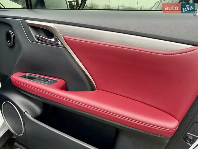 Белый Лексус РХ, объемом двигателя 2 л и пробегом 69 тыс. км за 31900 $, фото 53 на Automoto.ua