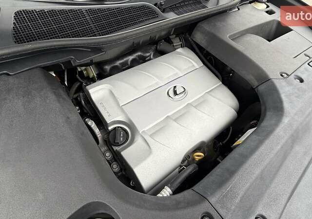 Белый Лексус РХ, объемом двигателя 3.46 л и пробегом 158 тыс. км за 20000 $, фото 51 на Automoto.ua