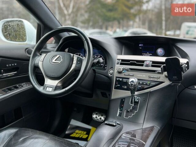 Білий Лексус РХ, об'ємом двигуна 3.46 л та пробігом 142 тис. км за 23200 $, фото 22 на Automoto.ua