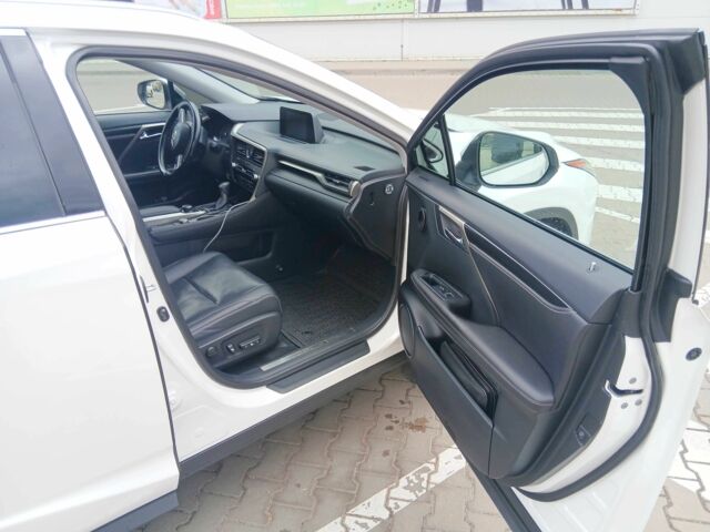 Лексус РХ 2015 в Киеве на Automoto.ua Белый Лексус РХ, объемом двигателя 2 л и пробегом 161 тыс. км за 32500 $, фото 14 на Automoto.ua
