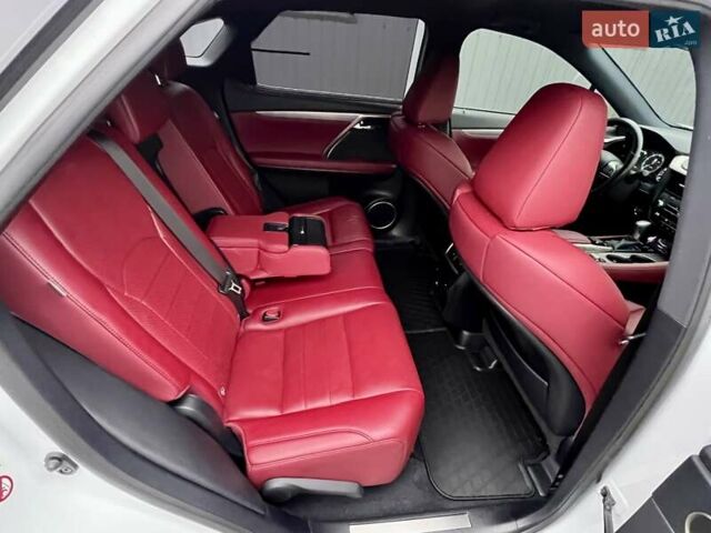 Белый Лексус РХ, объемом двигателя 2 л и пробегом 69 тыс. км за 31900 $, фото 49 на Automoto.ua