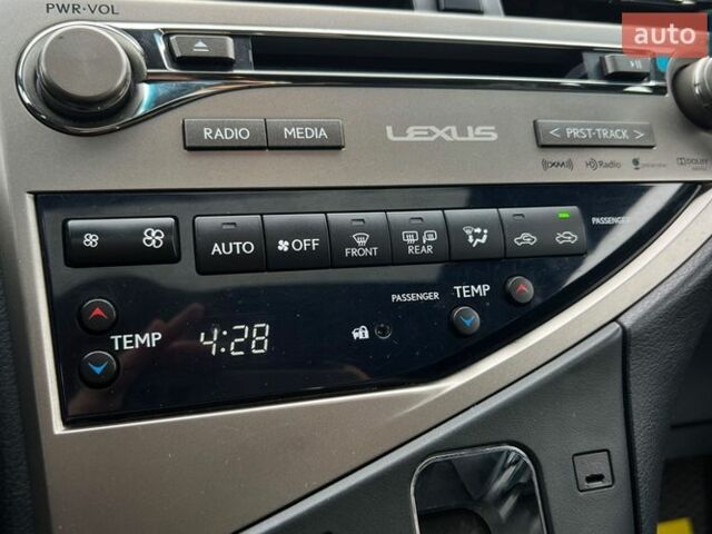 Білий Лексус РХ, об'ємом двигуна 3.46 л та пробігом 142 тис. км за 23200 $, фото 16 на Automoto.ua