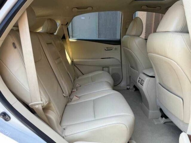 Білий Лексус РХ, об'ємом двигуна 3.5 л та пробігом 56 тис. км за 6300 $, фото 7 на Automoto.ua