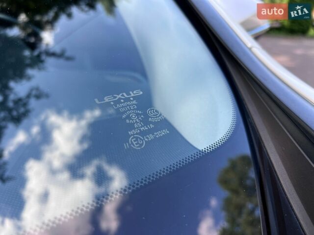 Білий Лексус РХ, об'ємом двигуна 2 л та пробігом 210 тис. км за 25899 $, фото 37 на Automoto.ua