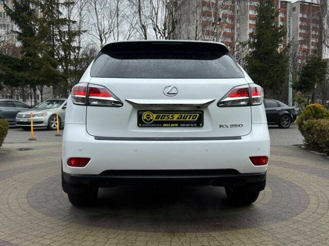 Белый Лексус РХ, объемом двигателя 3.5 л и пробегом 142 тыс. км за 23200 $, фото 5 на Automoto.ua