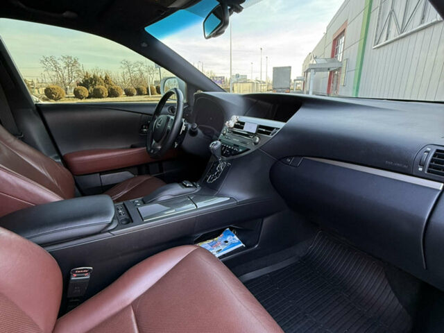 Белый Лексус РХ, объемом двигателя 3.5 л и пробегом 159 тыс. км за 29900 $, фото 15 на Automoto.ua