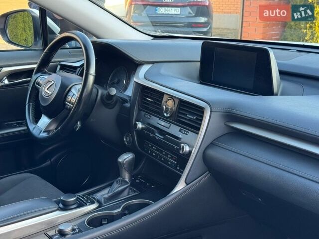 Білий Лексус РХ, об'ємом двигуна 2 л та пробігом 209 тис. км за 26950 $, фото 58 на Automoto.ua