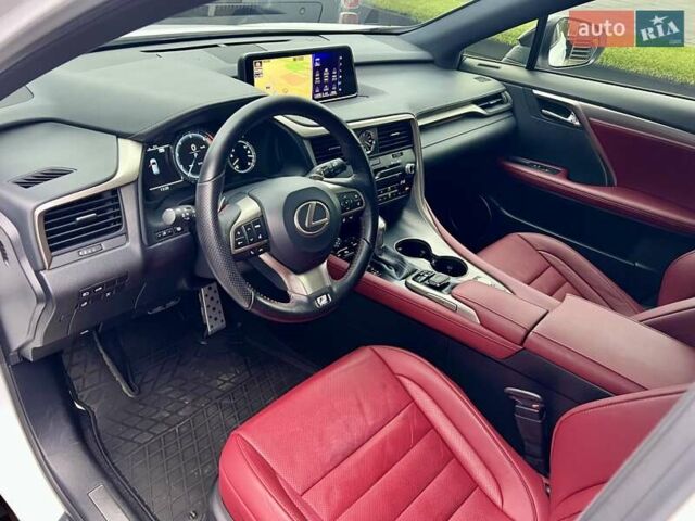 Белый Лексус РХ, объемом двигателя 2 л и пробегом 69 тыс. км за 31900 $, фото 28 на Automoto.ua