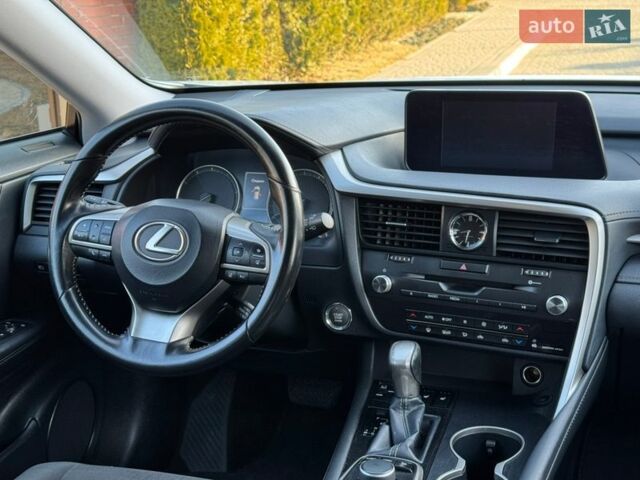 Білий Лексус РХ, об'ємом двигуна 2 л та пробігом 209 тис. км за 26950 $, фото 53 на Automoto.ua