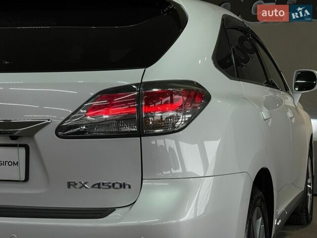 Белый Лексус РХ, объемом двигателя 3.46 л и пробегом 81 тыс. км за 25900 $, фото 22 на Automoto.ua