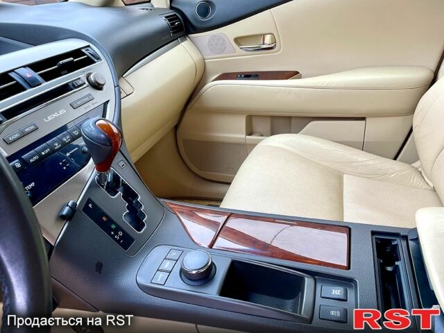 Білий Лексус РХ, об'ємом двигуна 3.5 л та пробігом 210 тис. км за 22000 $, фото 8 на Automoto.ua