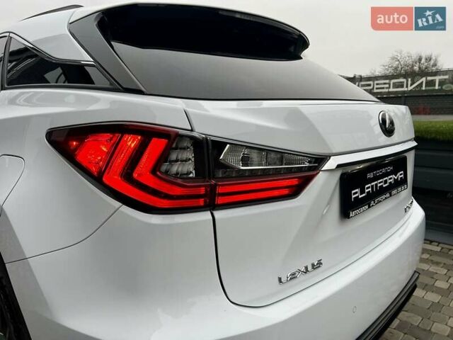 Белый Лексус РХ, объемом двигателя 2 л и пробегом 69 тыс. км за 31900 $, фото 37 на Automoto.ua