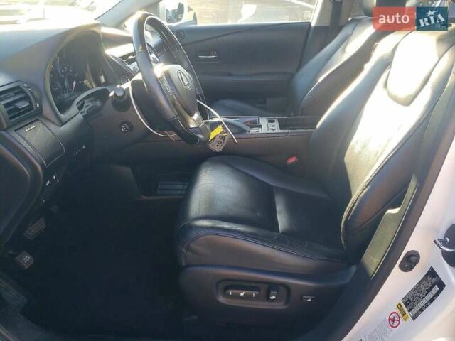 Белый Лексус РХ, объемом двигателя 3.5 л и пробегом 104 тыс. км за 4300 $, фото 7 на Automoto.ua