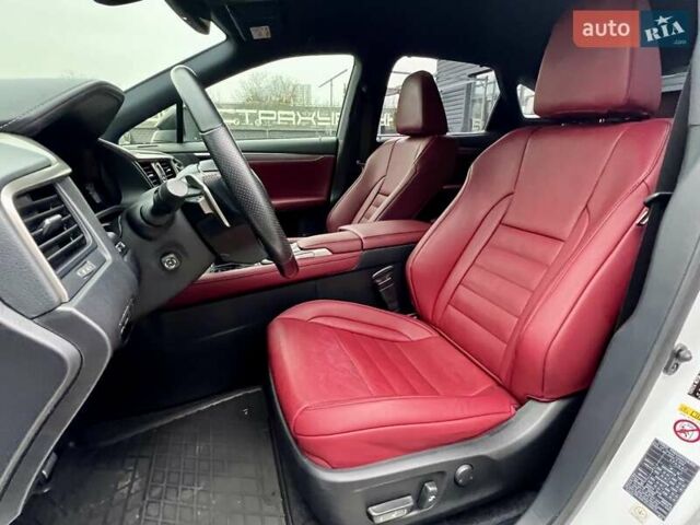 Белый Лексус РХ, объемом двигателя 2 л и пробегом 69 тыс. км за 31900 $, фото 26 на Automoto.ua