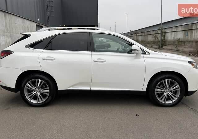 Белый Лексус РХ, объемом двигателя 3.46 л и пробегом 158 тыс. км за 20000 $, фото 8 на Automoto.ua