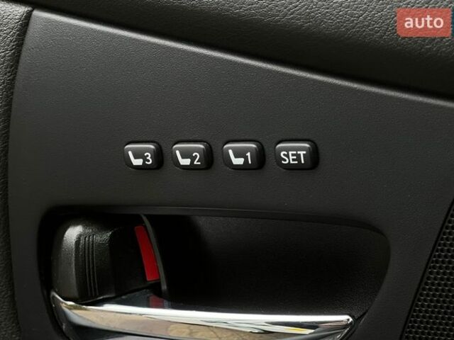 Білий Лексус РХ, об'ємом двигуна 3.46 л та пробігом 142 тис. км за 23200 $, фото 19 на Automoto.ua