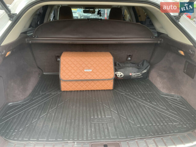 Білий Лексус РХ, об'ємом двигуна 3.46 л та пробігом 170 тис. км за 32900 $, фото 10 на Automoto.ua