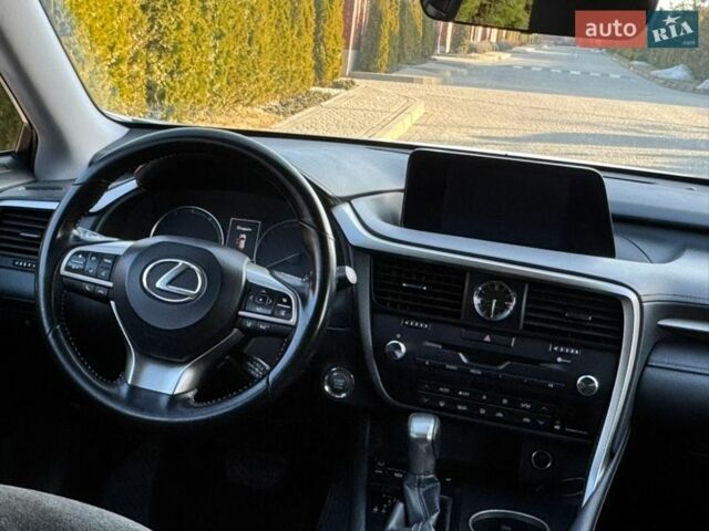 Білий Лексус РХ, об'ємом двигуна 2 л та пробігом 209 тис. км за 26950 $, фото 48 на Automoto.ua