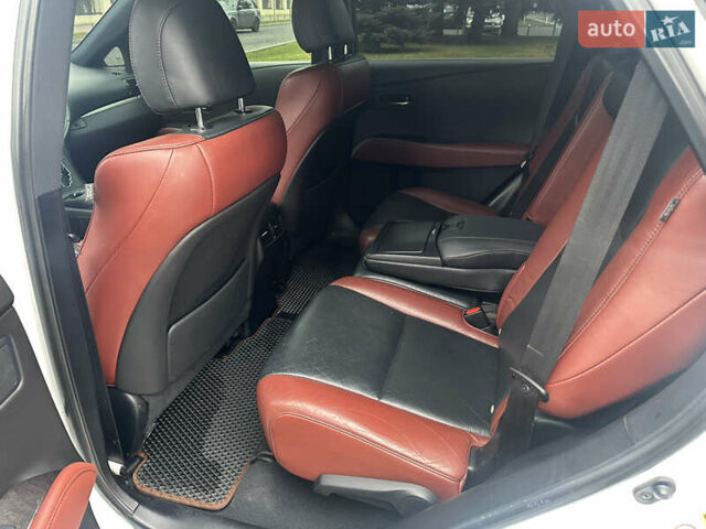 Белый Лексус РХ, объемом двигателя 3.46 л и пробегом 149 тыс. км за 25400 $, фото 21 на Automoto.ua