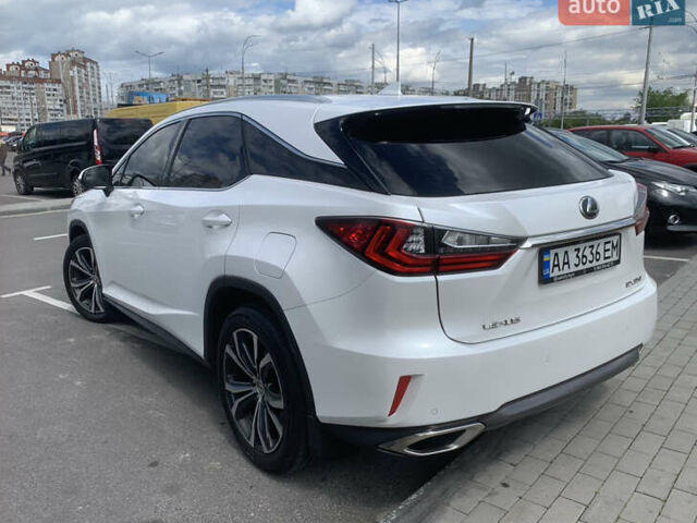 Белый Лексус РХ, объемом двигателя 3.46 л и пробегом 170 тыс. км за 32900 $, фото 3 на Automoto.ua